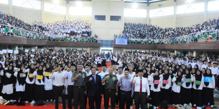 Jadi Narasumber di UIN Suska Riau, Danrem 031/WB Sampaikan Pesan Tegas!