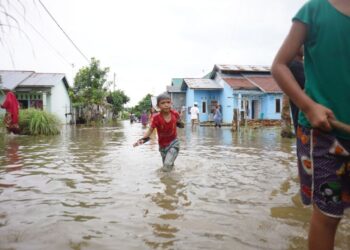 Riau Berpotensi Hujan hingga akhir Januari, Waspada Bencana Banjir