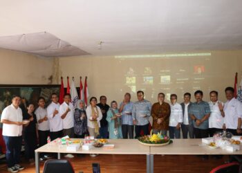 Semangat Persaudaraan: Potong Tumpeng dan Donor Darah Serentak di Perayaan HUT ke-7 SMSI