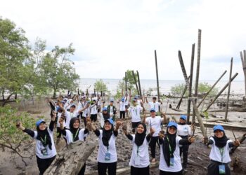 Keren! Anak Muda di Kepulauan Meranti Dilibatkan Jaga Ekosistem Sagu dan Mangrove