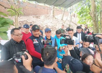 Mensos Gus Ipul: Ketum SMSI Firdaus Yang Membuat Kami Terperangkap Di Sini